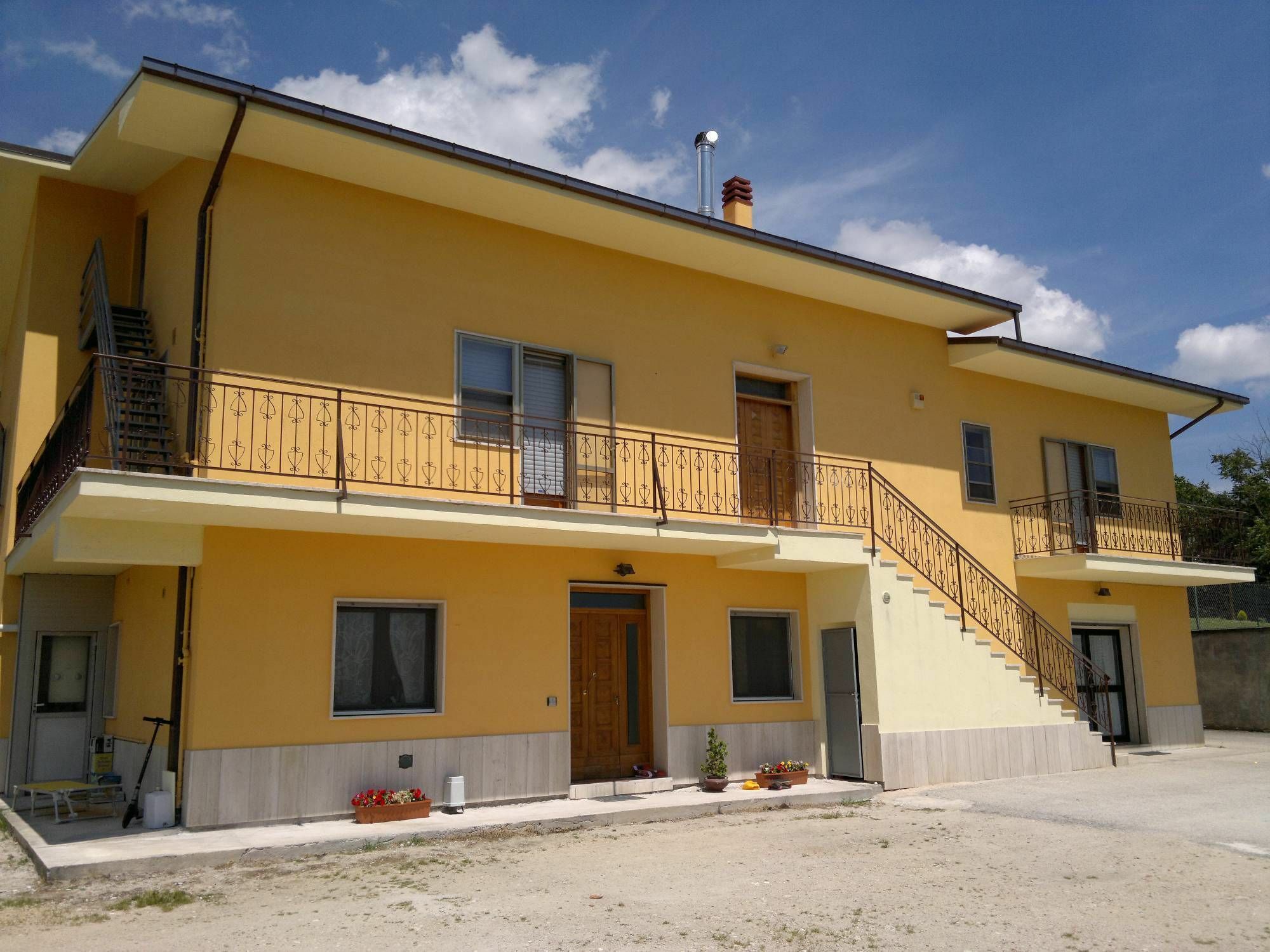 B&B LʼAquila Esterno foto